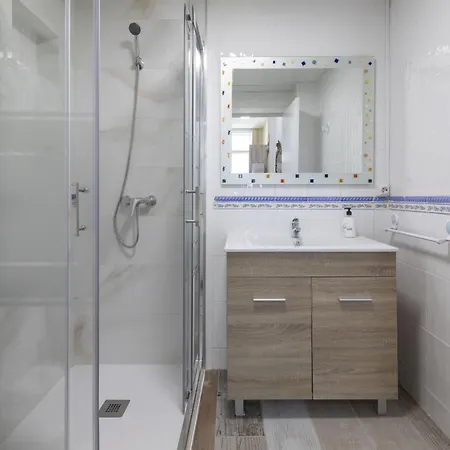 Malvarrosa Arenas Access Apartmán *